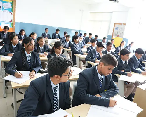 Senior secondory school students actively learning at Presidency School Bangalore East.